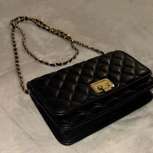 Black Quilted Chain Shoulder Bag